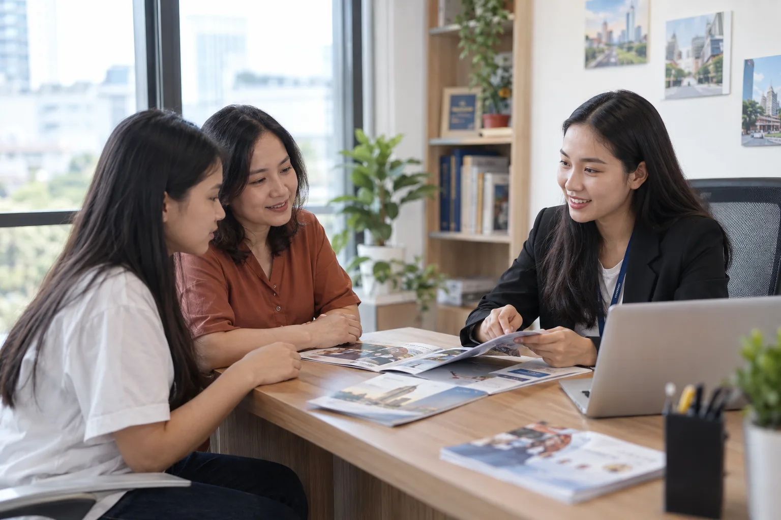 8 ngành nghề kinh doanh thuộc lĩnh vực Giáo dục và Đào tạo 6 Dịch vụ tư vấn du học chuyên nghiệp