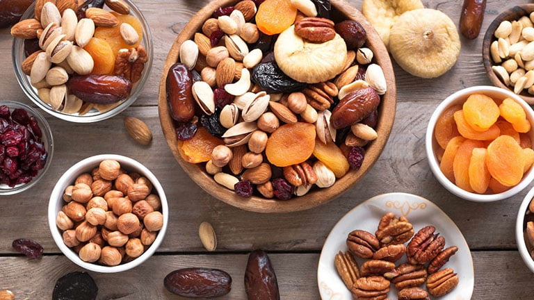 19 món vặt ăn uống tốt cho nhân viên văn phòng 4 an uong tot cho nhan vien van phong