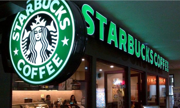 Starbucks Charmvit Tower có chất lượng như các chi nhánh khác?
