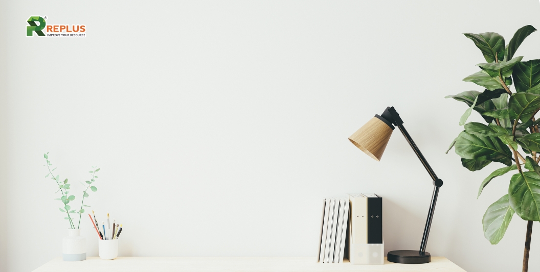 25+ cây trang trí bàn làm việc tạo điểm nhấn xanh văn phòng 1 Bàn làm việc thẩm mỹ