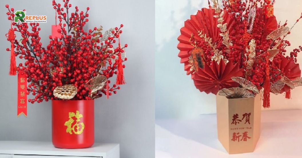 Gợi ý 10+ món đồ trang trí Tết tạo sắc xuân rực rỡ năm 2025 3 Chậu hoa đào đông trên bàn phòng khách