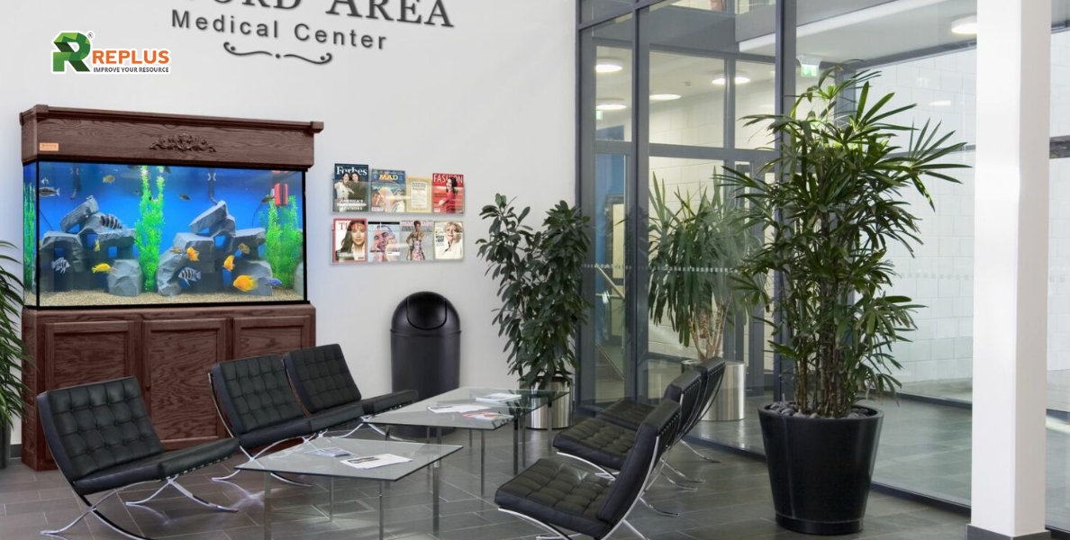 Mách bạn 30+ cách trang trí phòng làm việc tạo hiệu suất cao 9 Đặt bể cá trong phòng làm việc để tạo không khí thư giãn