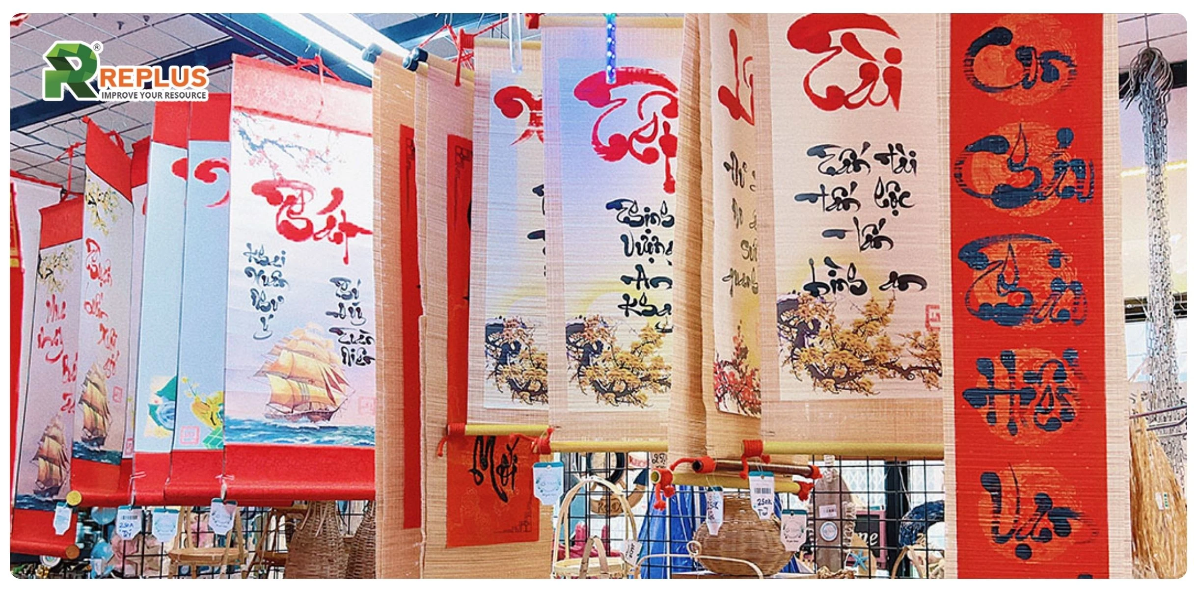 thư pháp câu đối Tết 4 chữ