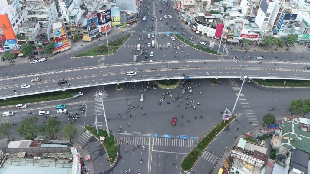 Ngã tư Hàng Xanh: Bản đồ, giao thông và tiện ích