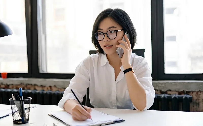 Junior là gì? Tìm hiểu cấp bậc, công việc và lộ trình phát triển sự nghiệp 1 Junior là gì?